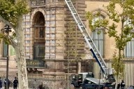 Arrests made in jewel heist at Louvre Museum