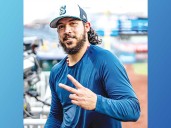 Andrés Muñoz, listo para la fiesta; el mexicano, entre la élite de Grandes Ligas