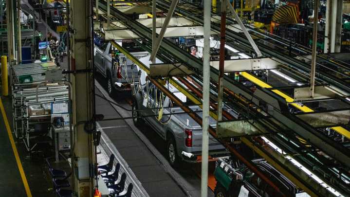 GM, Stellantis to lose part of Canada tariff break after job cuts