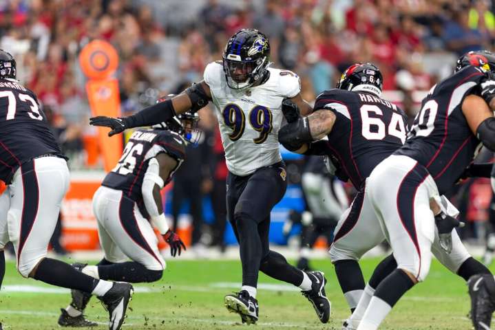 Former Penn State star, Ravens first-round pick Odafe Oweh traded to AFC contender