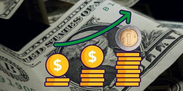 Peso mexicano se mantiene firme frente al dólar pese a baja de tasas en EU