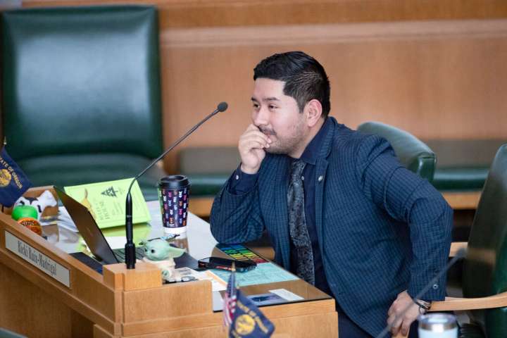 Oregon lawmaker floats legislative special session in response to Trump immigration crackdown
