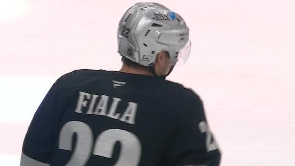 Martin Necas scores 2 goals, and the Avalanche rout the Kings 4