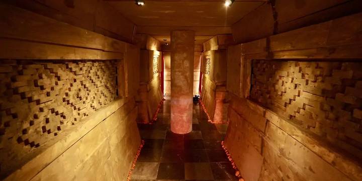 Montan recreación de las tumbas arqueológicas de Mitla