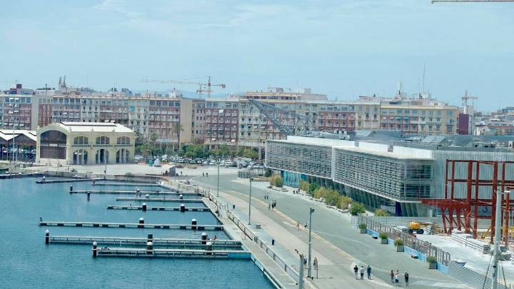 La Generalitat declara enclave tecnológico a la Marina de València