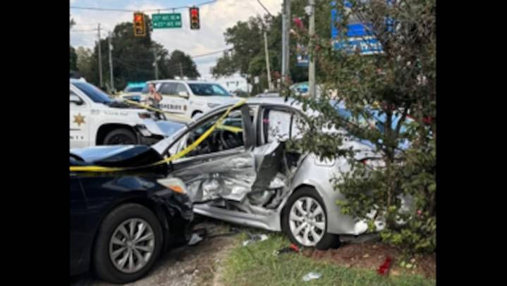 Jefferson County deputy charged after crash injured 2 women, teen, narrowly avoided school bus