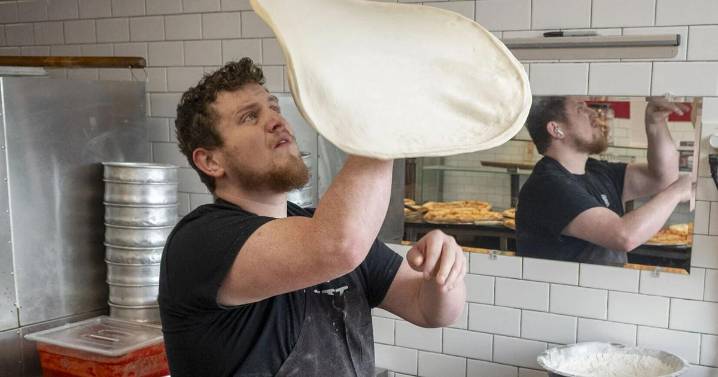 Sergio's Pizza offers kids pizza amid SNAP benefit cuts