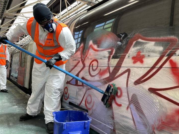 Transport for London accused of 'lying' to smear vigilantes cleaning graffiti