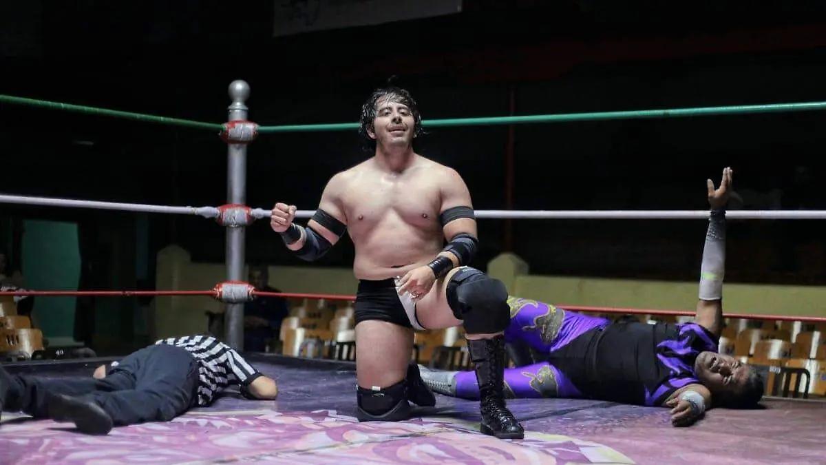 Anthony González se impuso ante Aspid en la Arena Afición