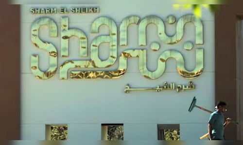 Egypt Gaza peace summit: 3 Qatari diplomats killed in car crash while heading to Sharm el