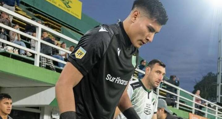 ¿Regresa a Universitario? Diego Romero no la pasa bien en Banfield por problemas económicos