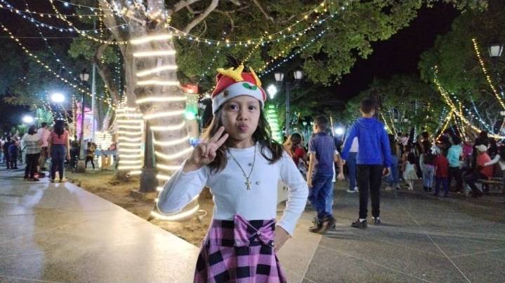 En Cedeño encienden la Navidad con luces, fuegos artificiales y aguinaldos