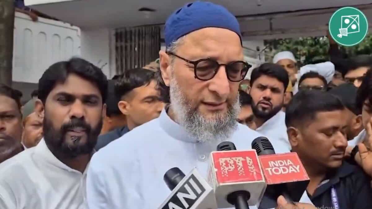 Hyderabad-Bengaluru bus fire: AIMIM’s Asaduddin Owaisi expresses grief