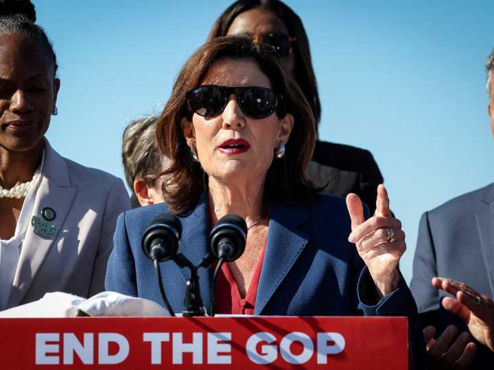 Kathy Hochul advirtió: Nueva York no abrirá la Estatua de la Libertad mientras dure el cierre del gobierno