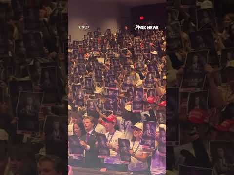 CAMPUS WAVE: Massive crowd chants 'Charlie Kirk!' at LSU event #shorts #charliekirk