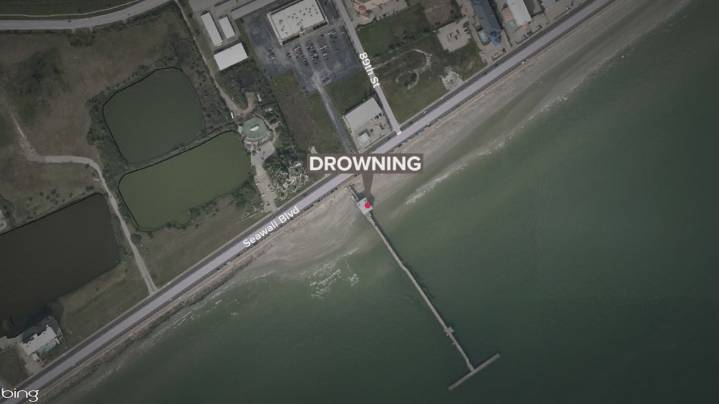 Paddleboarder dies after rescue near Galveston shore