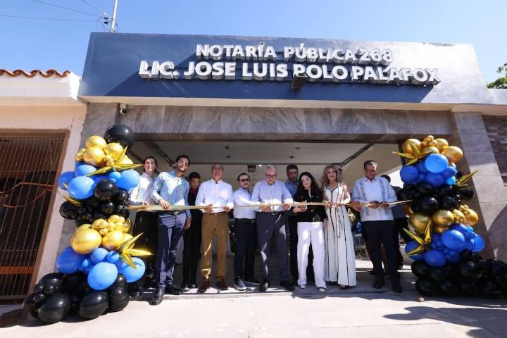 Rocha Moya exalta importancia de notarios para garantizar certeza jurídica en Sinaloa