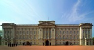 El príncipe británico Andrés renuncia a su título real