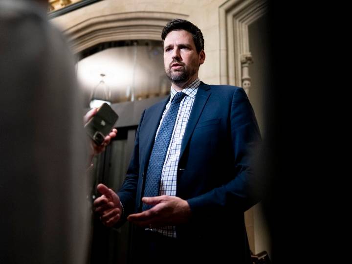 Liberals table crime bill to restrict access to bail