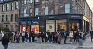 Keen Edinburgh shoppers in huge queues outside popular chocolate cafe