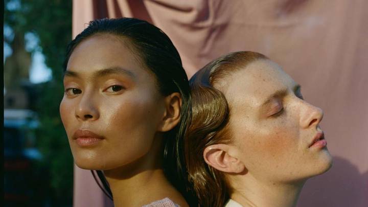 Get Luscious and Healthy Locks With These Hair Oils