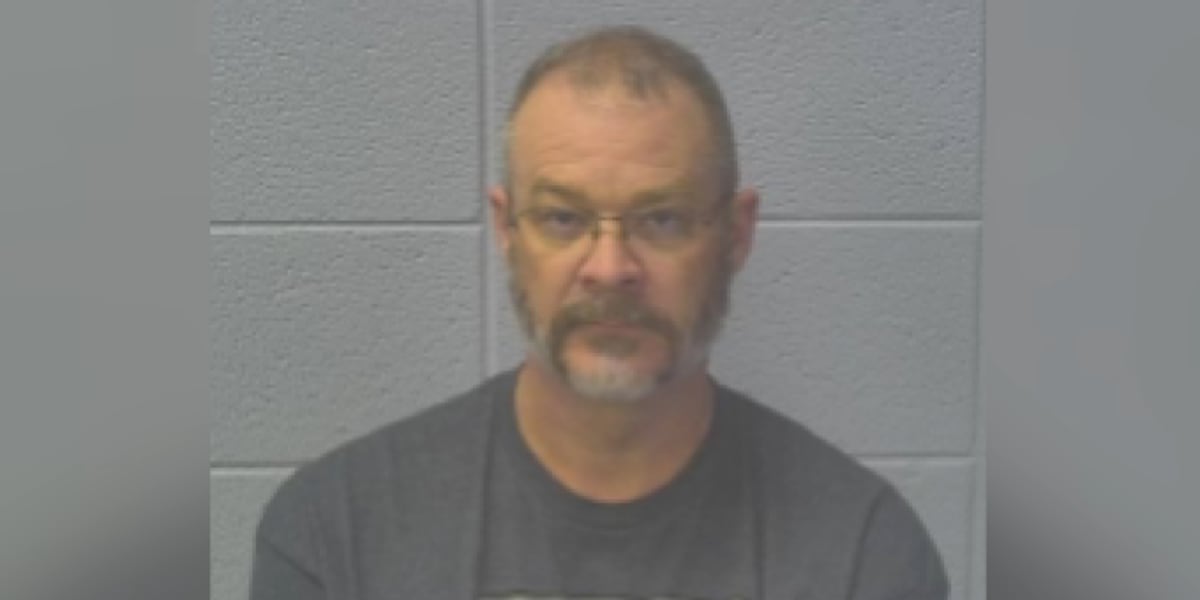 Police: Man arrested on child sex abuse charge in Dubois Co.