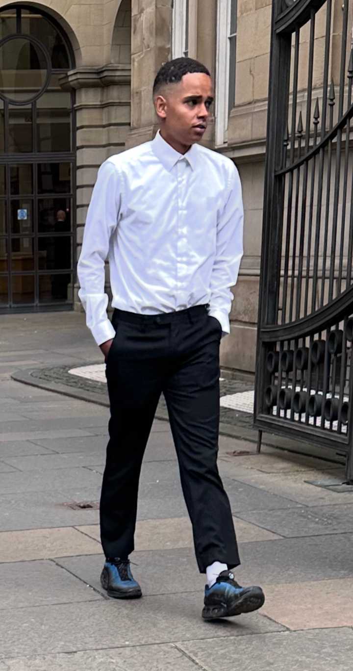 Drug courier caught at Edinburgh Airport jailed