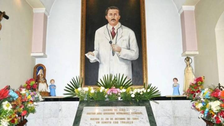 Iglesia de La Candelaria pide flores para celebrar el día de San José Gregorio Hernández