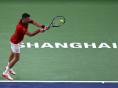 Djokovic regresa con el pie derecho en Shanghái