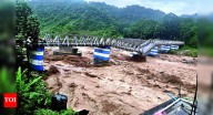 Bengal floods: 28 dead, dozens missing as rain ravages Darjeeling hills; tourist town of Mirik badly hit