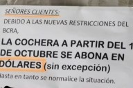 EL QUE PUEDE, PUEDE! Una cochera en Corrientes puso sus precios en la moneda estadounidense