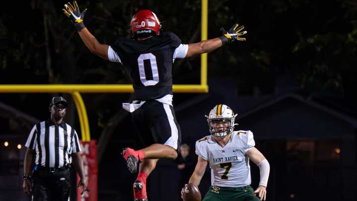 St. X football snaps losing skid, cruises to road victory vs. rival Manual