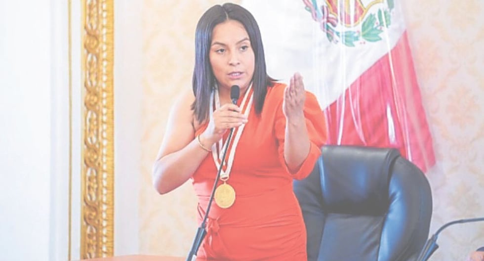 La Libertad: Lorena Carranza pide salida de dos gerentes