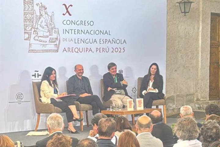X CILE Arequipa: presentan "Diccionario Mario Vargas Llosa. Habitó las palabras"