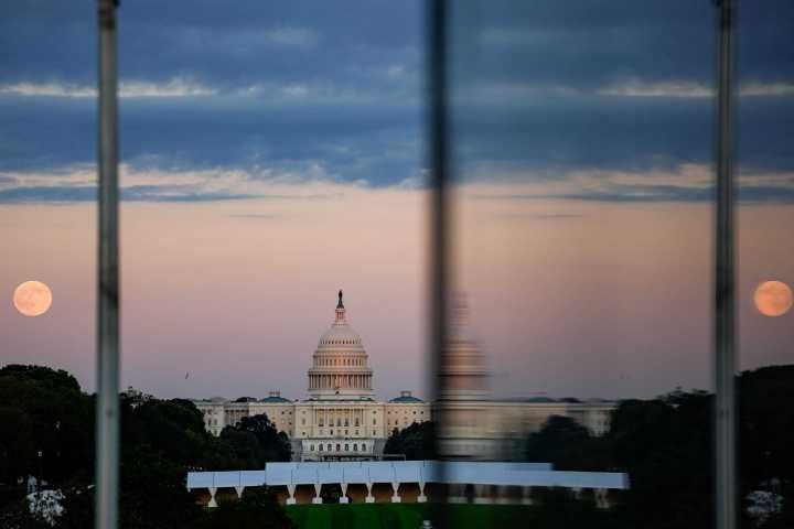Outgoing Dem leading 'covert' talks with GOP to end shutdown: report