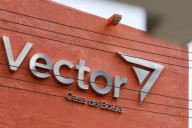 Finamex fortalece portafolio al recibir fondos y cuentas de Vector
