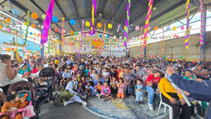 Flaminia Villagrán festejó en Guatemala “El Día del Niño”
