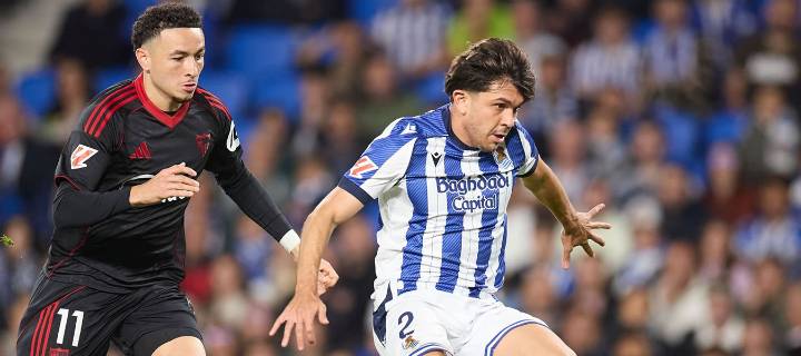 Real Sociedad de Aramburu y Herrera venció al Sevilla