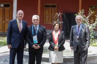 La guerra entre la RAE y el Cervantes se agrava en Arequipa