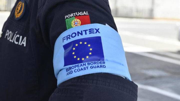 La oposición exige la dimisión de Rodríguez por engañar sobre Frontex