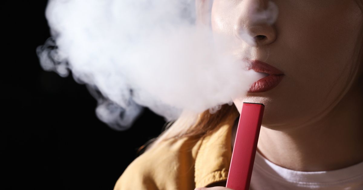 Covid Stratus warning to anyone who vapes as new strain sweeps across UK