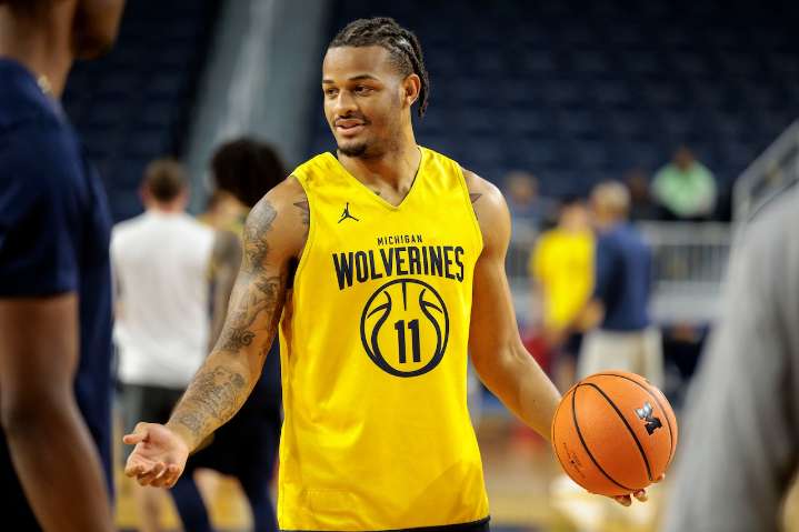 After a wild first season with Michigan basketball, senior poised for big year