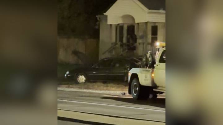 LPD: Driver cited after crashing into vehicle backing out of north Lincoln driveway