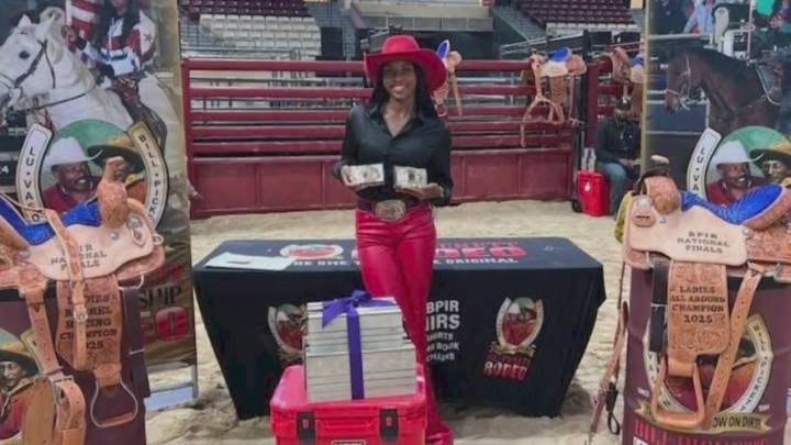 Sylvan Hills High School student named three-time national rodeo champion