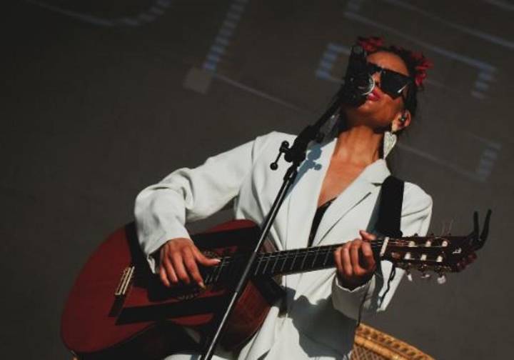Bebe cierra el festival Irun Zuzenean, que cambia este sábado de sede