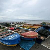 AI-generated fakes proliferate as Hurricane Melissa nears Jamaica