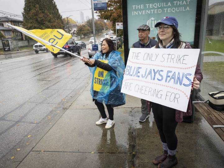 Small distillers, brewers cashing in on direct sales during BCGEU strike
