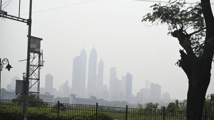 Amid festive fervour, October emerges as city's most polluted month so far