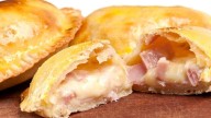 Empanadas de jamón y queso: la receta más rica de todas y el secreto para que no se exploten durante la cocción
