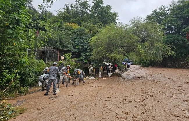 Sube a 37 la cifra de muertos por intensas lluvias en el país